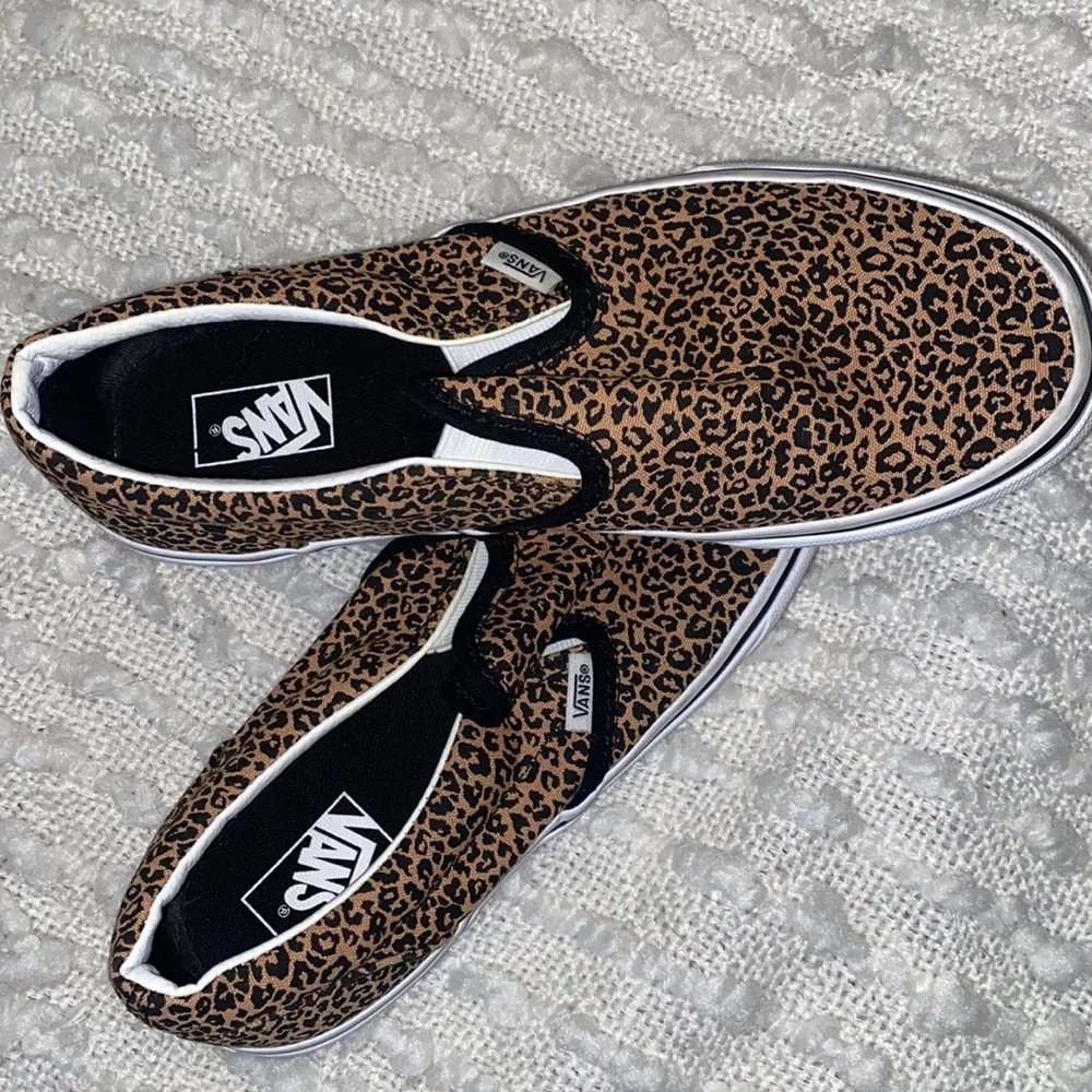 VANS Classic Slip-On, in Leopard - Picture 5 of 5